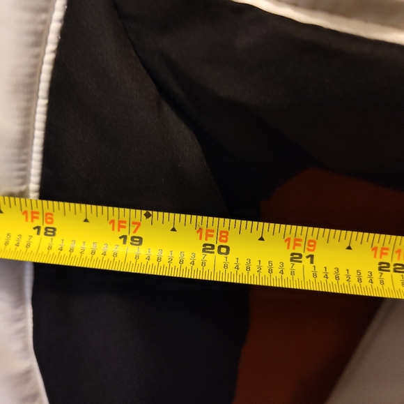 Like-New SPYDER Winter Coat Sz XL (Worn Once, 2-3hrs) - Picture 11 of 13